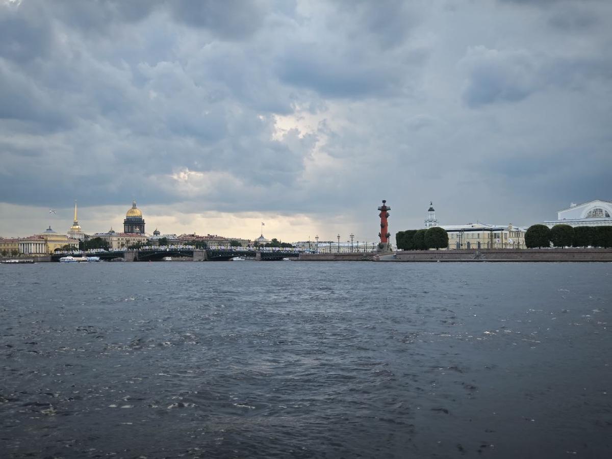 Featured image of post #Петербург перед грозой 😍 Хорош!