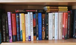 Featured image of post Раз уж я нежданно-негаданно явилась сегодня на #skladbook ударение произвольное 😁 уж очень мне не нравилось \